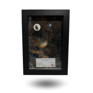 Cadre noir profondeur NWA XXX & nébuleuse de la Tulipe SHO